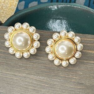 Vintage Napier, gold and faux pearls screwback earrings